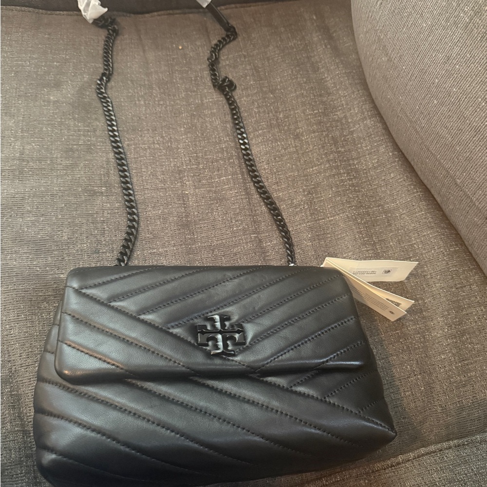 Tory Burch Kira chevron powder coated convertible shoulder bag